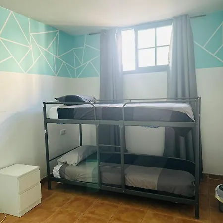 Hostel La Fresa